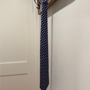 Vineyard Vines Classic Blue and White Tie